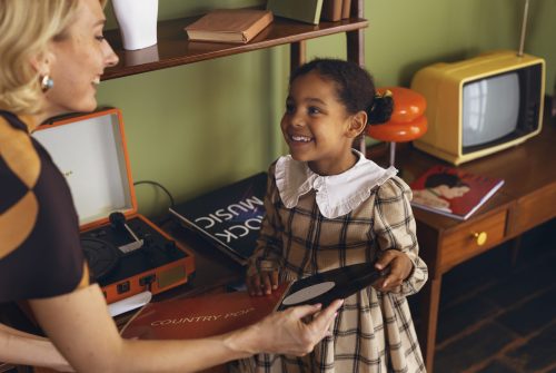 high-angle-modern-family-retro-style